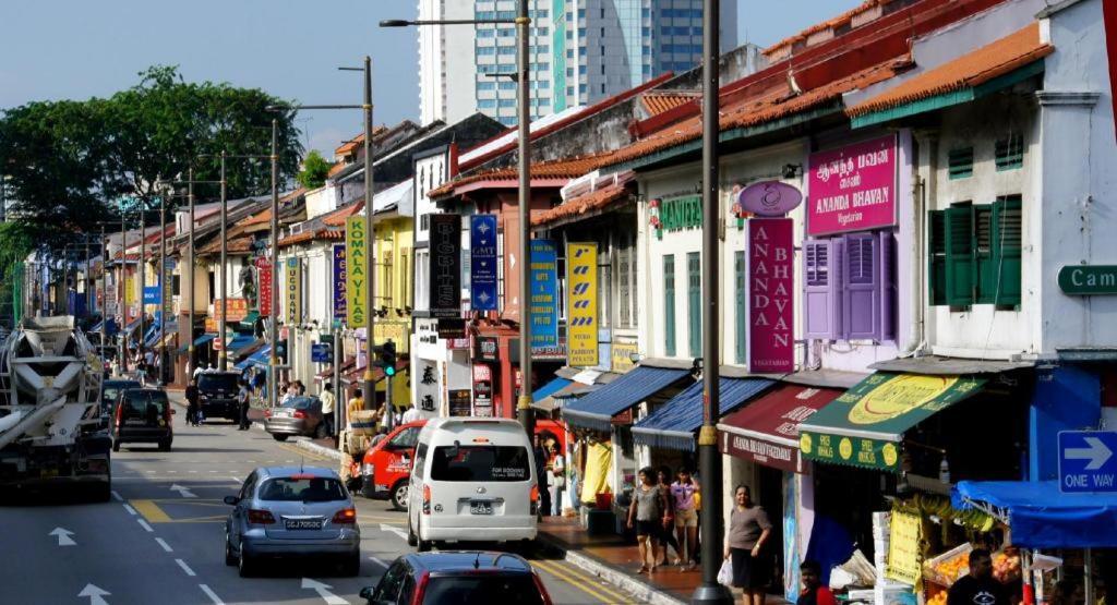 Darlene 2* Singapura